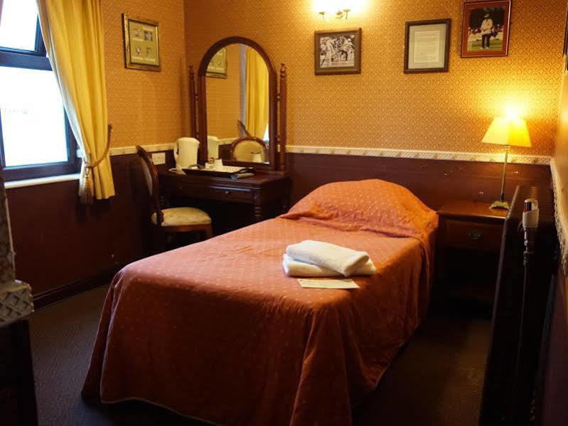The Butlers Hotel Leeds  Esterno foto
